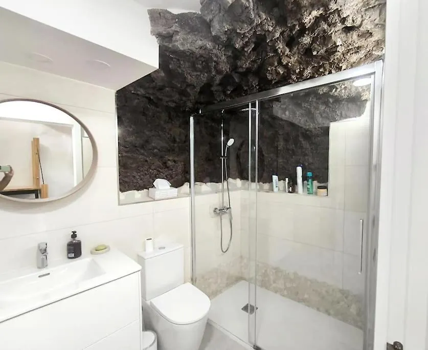 Tufia Cave Beach Home Preciosa Casa Cueva En Frente Del Oceano 特尔德 度假居