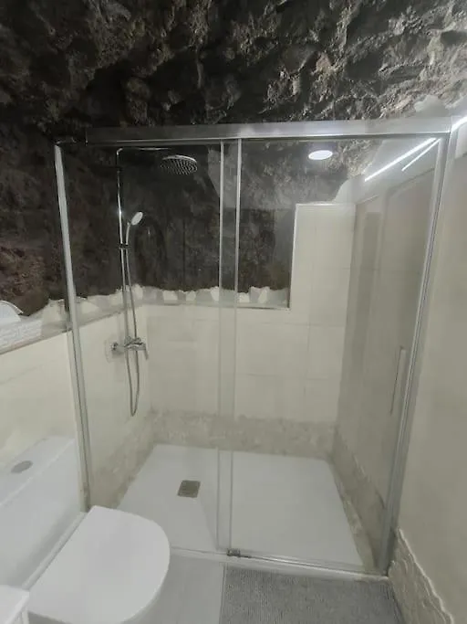 בית נופש טלדה Tufia Cave Beach Home Preciosa Casa Cueva En Frente Del Oceano ספרד