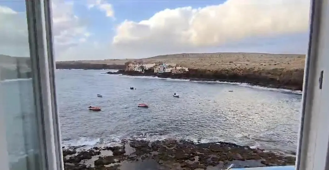 בית נופש טלדה Tufia Cave Beach Home Preciosa Casa Cueva En Frente Del Oceano ספרד